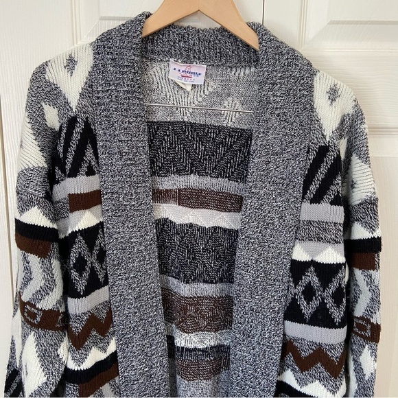 Vintage Southwestern Aztec Tribal Long Line Open Front Knit Cardigan Sweater - Picture 3 of 9